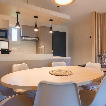 Dolce Et St Tropez - 10 Apartment *